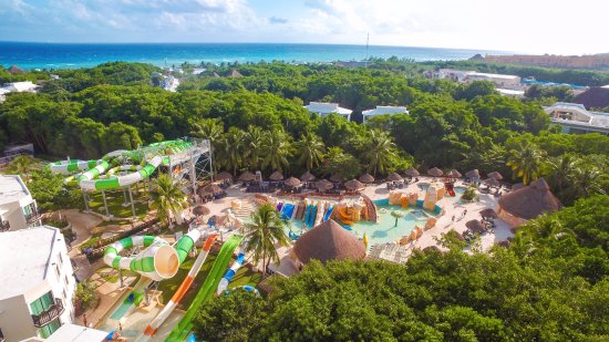 Hotel in Playa delfines Cancun
